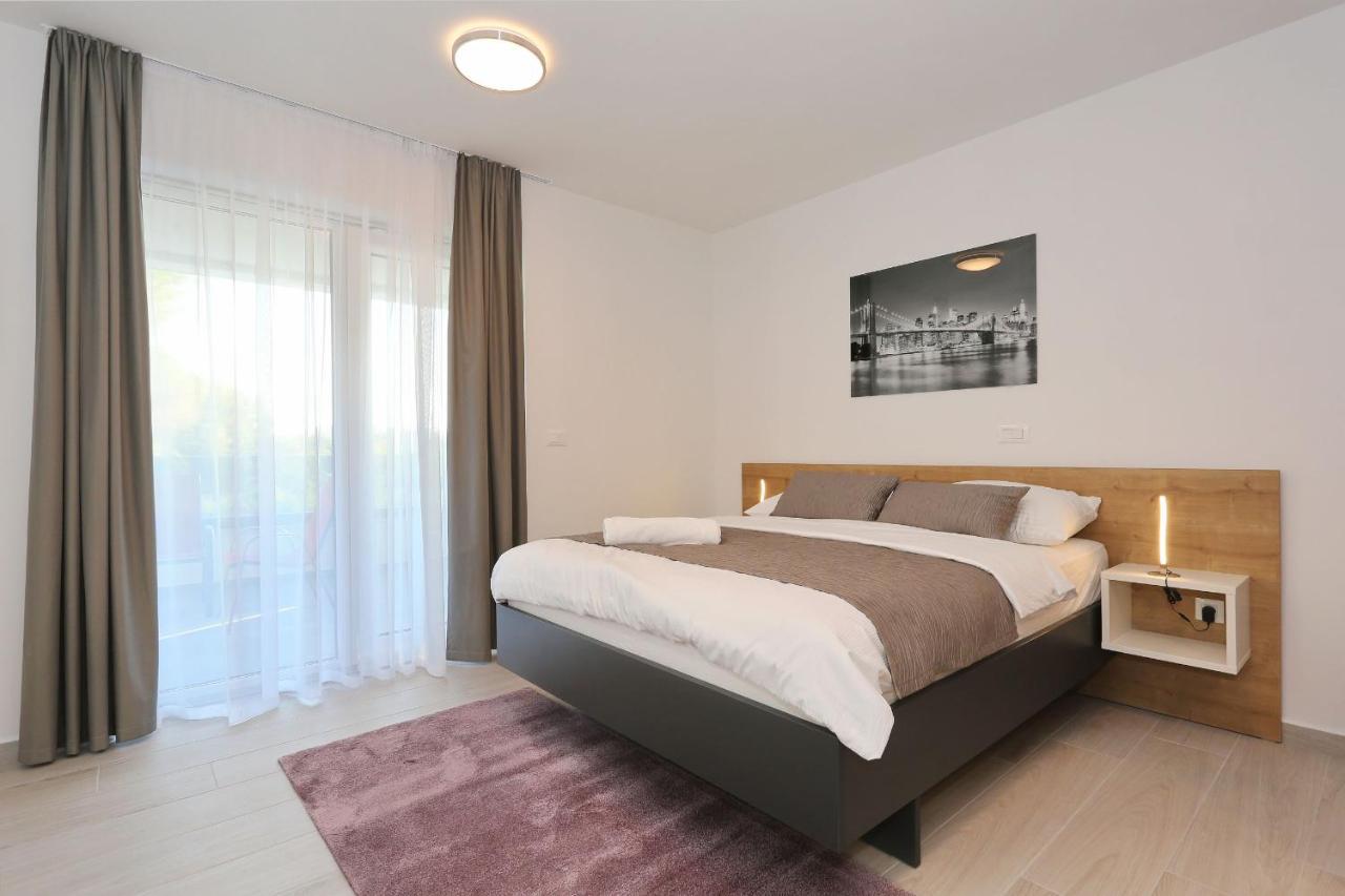 Villa Ankora 2 With Heated Pool Biograd Na Moru Ngoại thất bức ảnh